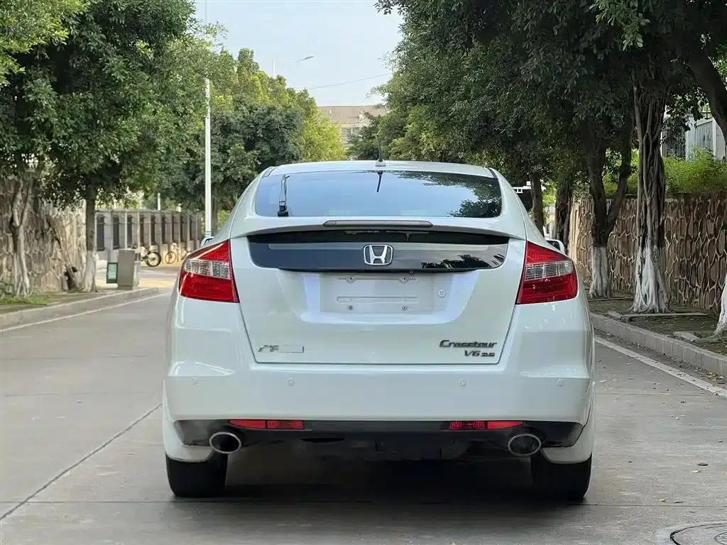 Crosstour 2011 3.5L Premium Edition — миниатюра 8