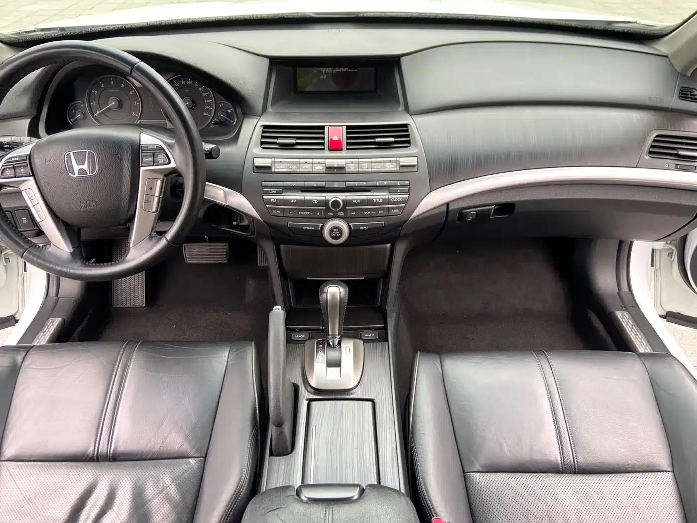 Crosstour 2012 2.4L Luxury Edition — миниатюра 12