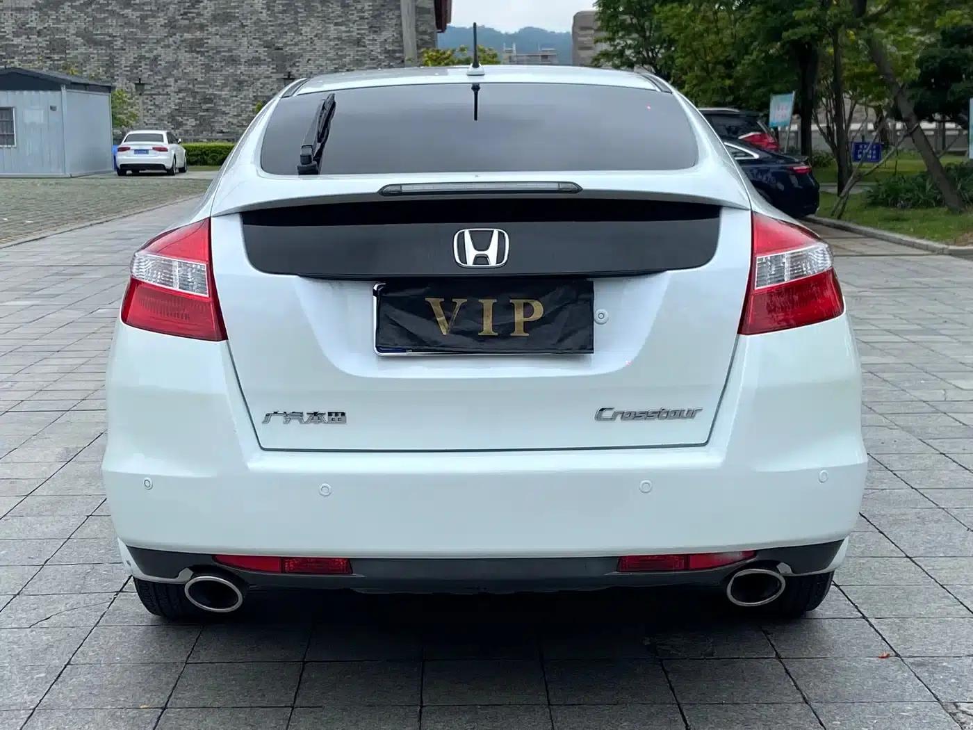 Crosstour 2012 2.4L Luxury Edition — миниатюра 4