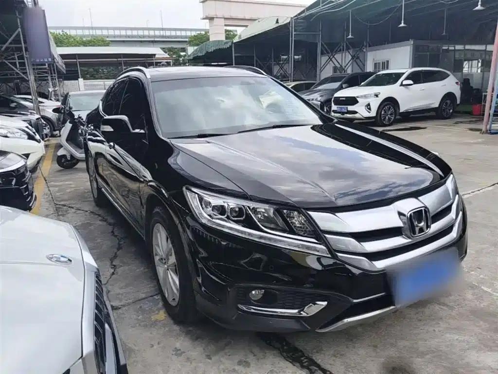 Crosstour 2014 2.4L Luxury Edition — миниатюра 4