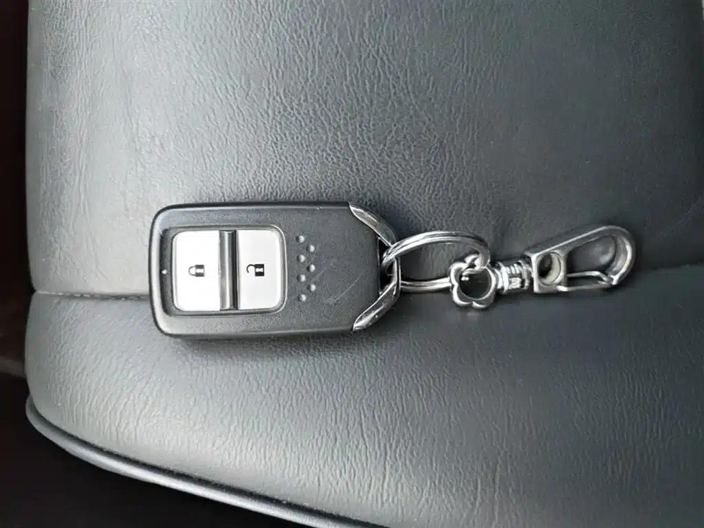 Crosstour 2014 2.4L Luxury Edition — миниатюра 9