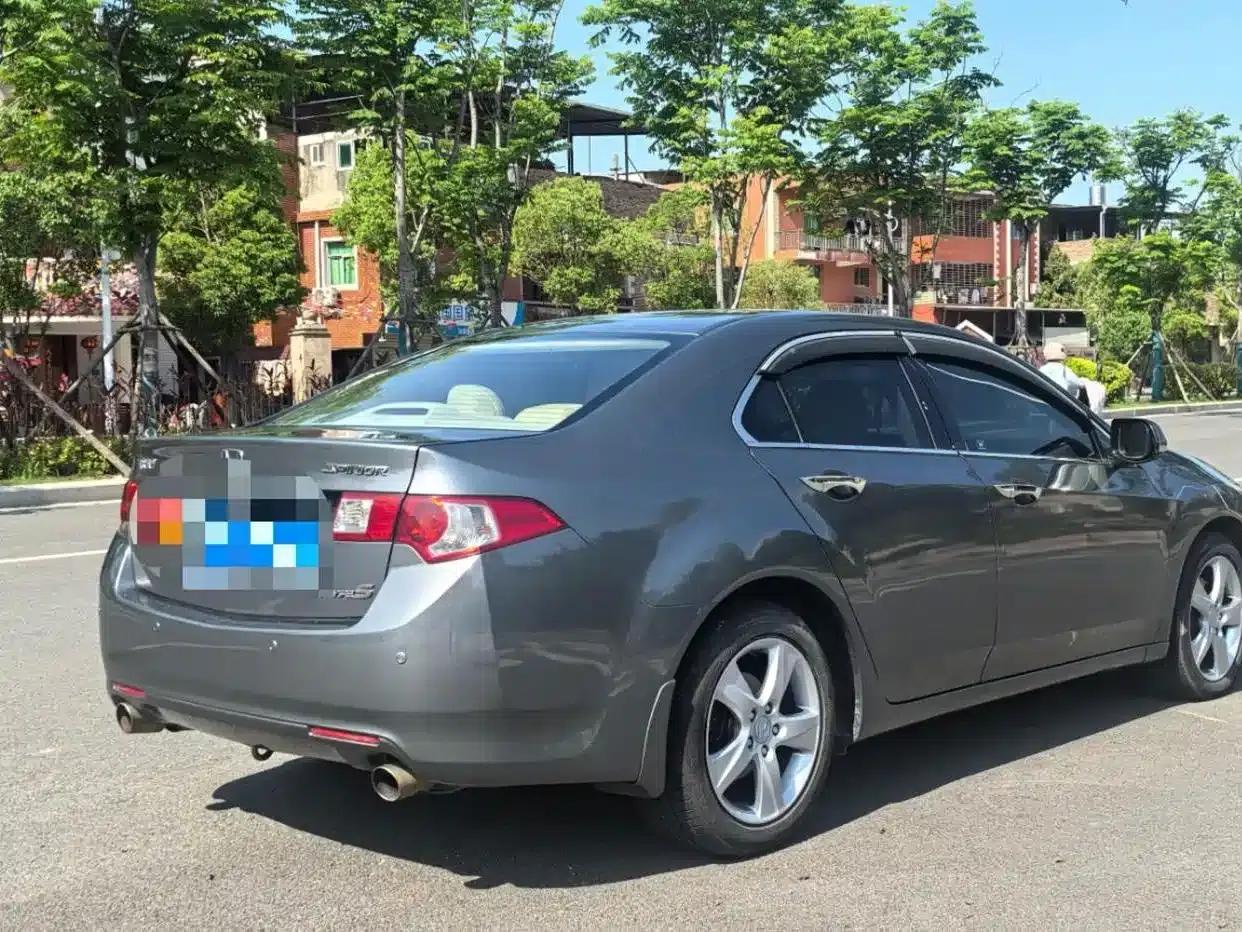 Spirior 2009 2.4L Premium Edition — миниатюра 3