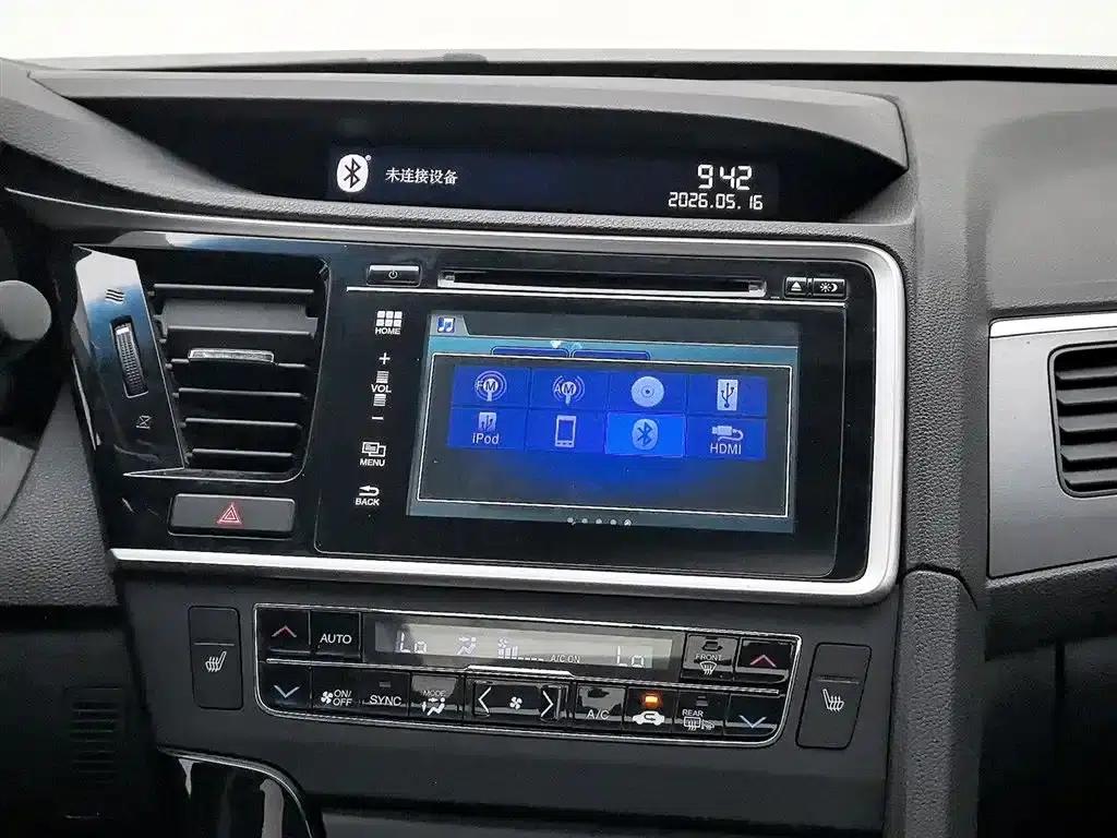 Spirior 2015 2.0L Classic Edition — миниатюра 12