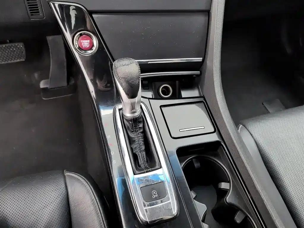 Spirior 2015 2.0L Classic Edition — миниатюра 13