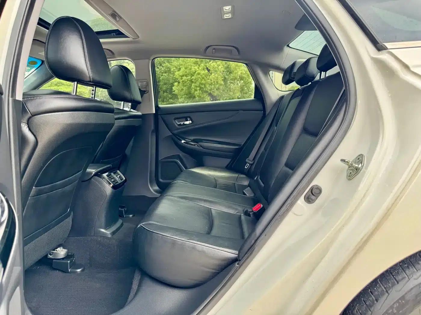 Spirior 2015 2.4L Premium Edition — миниатюра 6