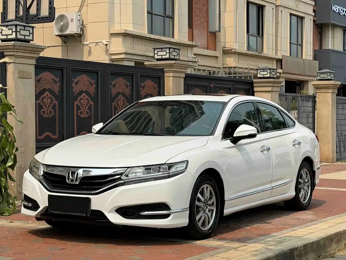 Spirior 2017 2.0L Comfort Edition — миниатюра 1