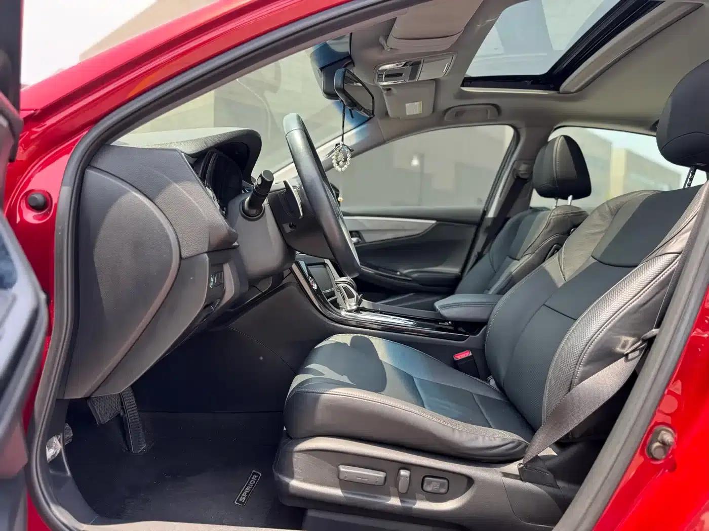 Spirior 2015 2.0L Classic Edition — миниатюра 4