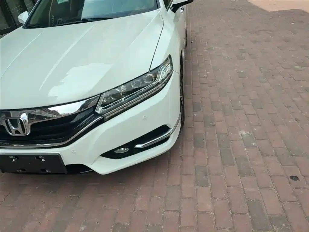 Spirior 2015 2.4L Premium Edition — миниатюра 24