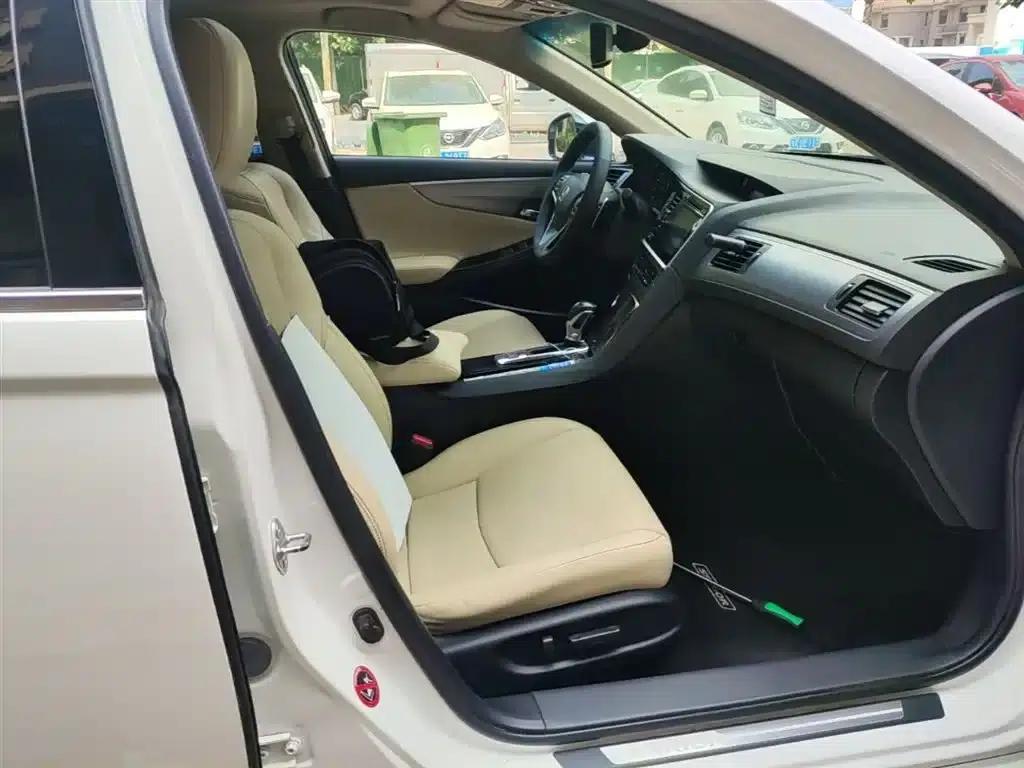 Spirior 2015 2.4L Premium Edition — миниатюра 25