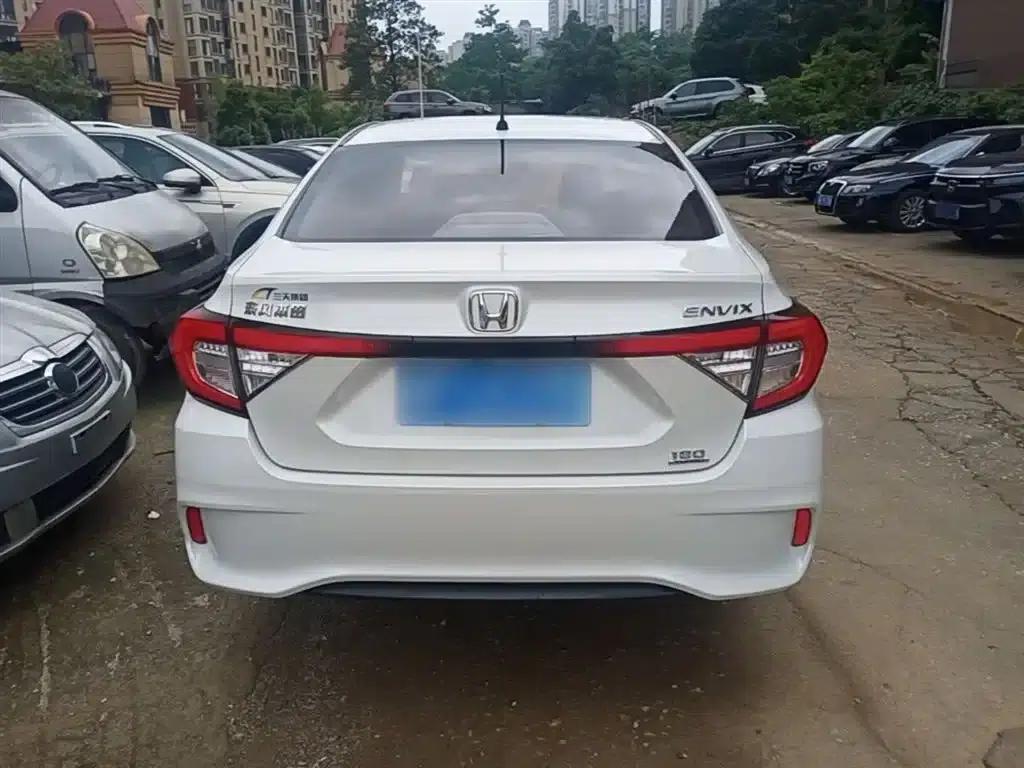Envix 2019 180TURBO CVT Enjoy Edition (National VI Emission Standard) — миниатюра 6