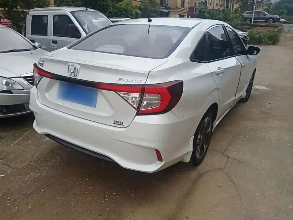 Envix 2019 180TURBO CVT Enjoy Edition (National VI Emission Standard) — миниатюра 7