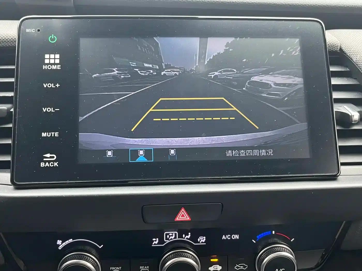 LIFE 2021 1.5L CVT SPO-SS Dynamic Edition — миниатюра 16