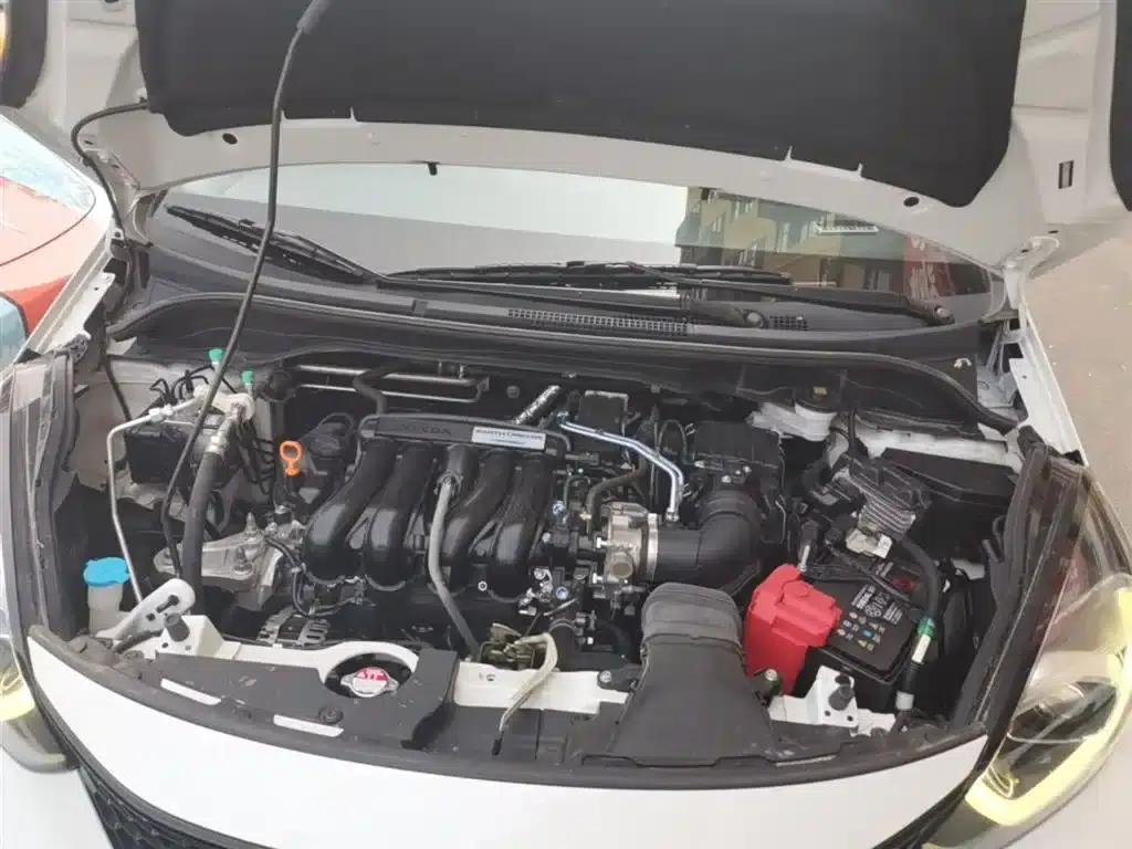 LIFE 2023 1.5L CVT SPORT Edition — миниатюра 20