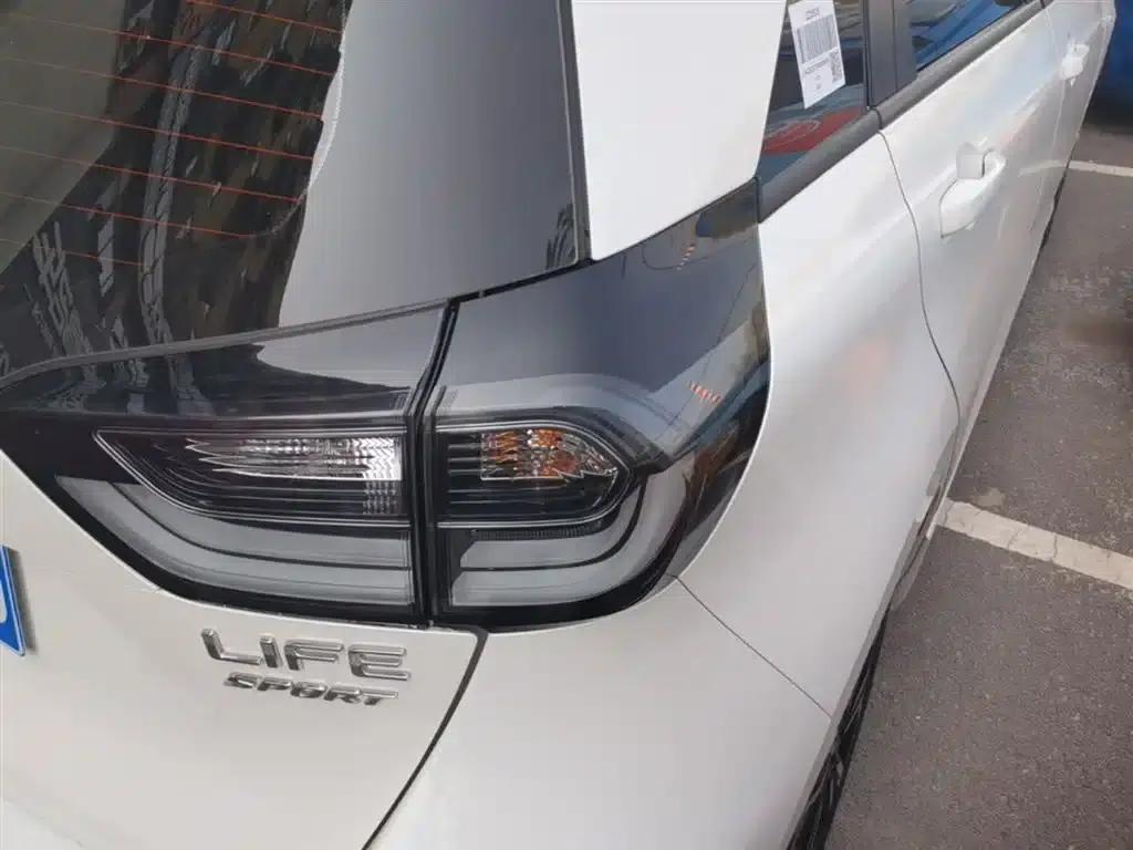 LIFE 2023 1.5L CVT SPORT Edition — миниатюра 8