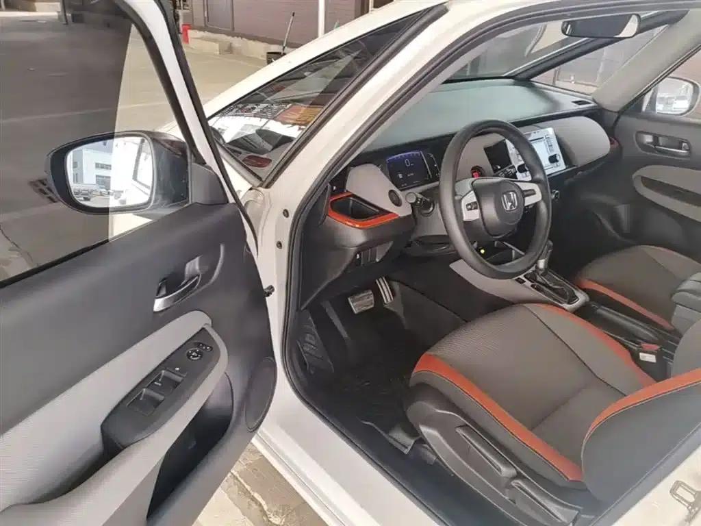 LIFE 2021 1.5L CVT SPORT Edition — миниатюра 16