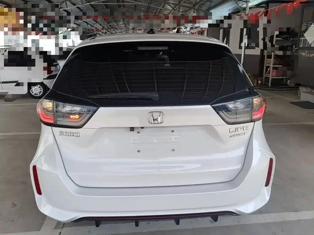 LIFE 2021 1.5L CVT SPORT Edition — миниатюра 6