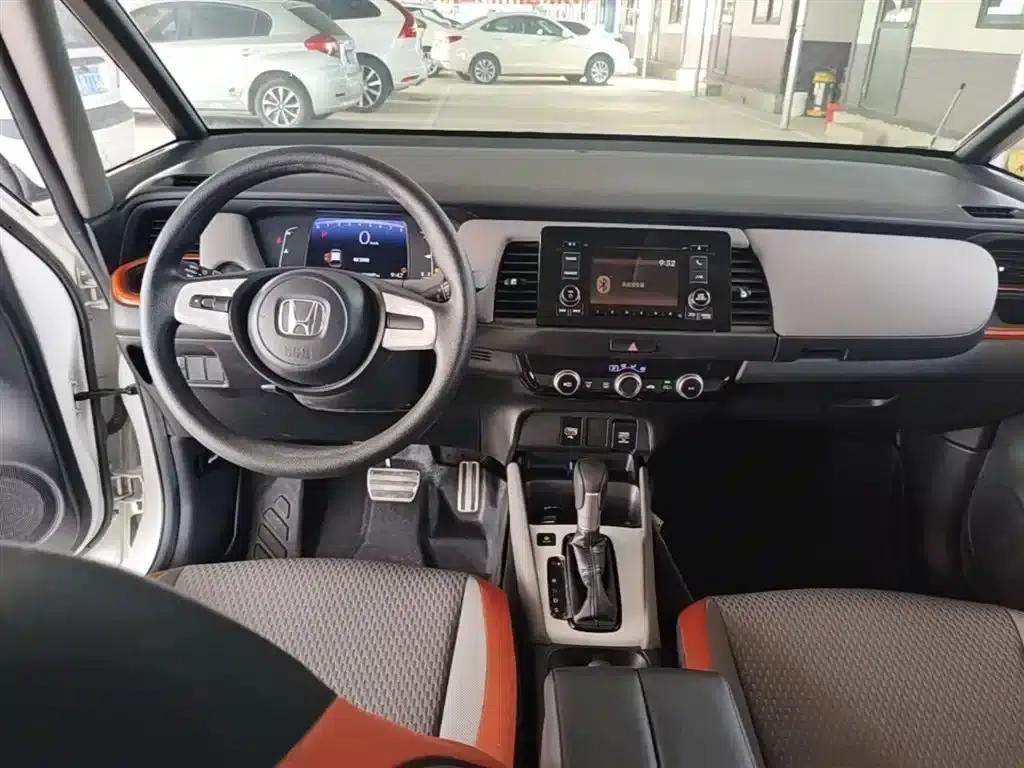 LIFE 2021 1.5L CVT SPORT Edition — миниатюра 10