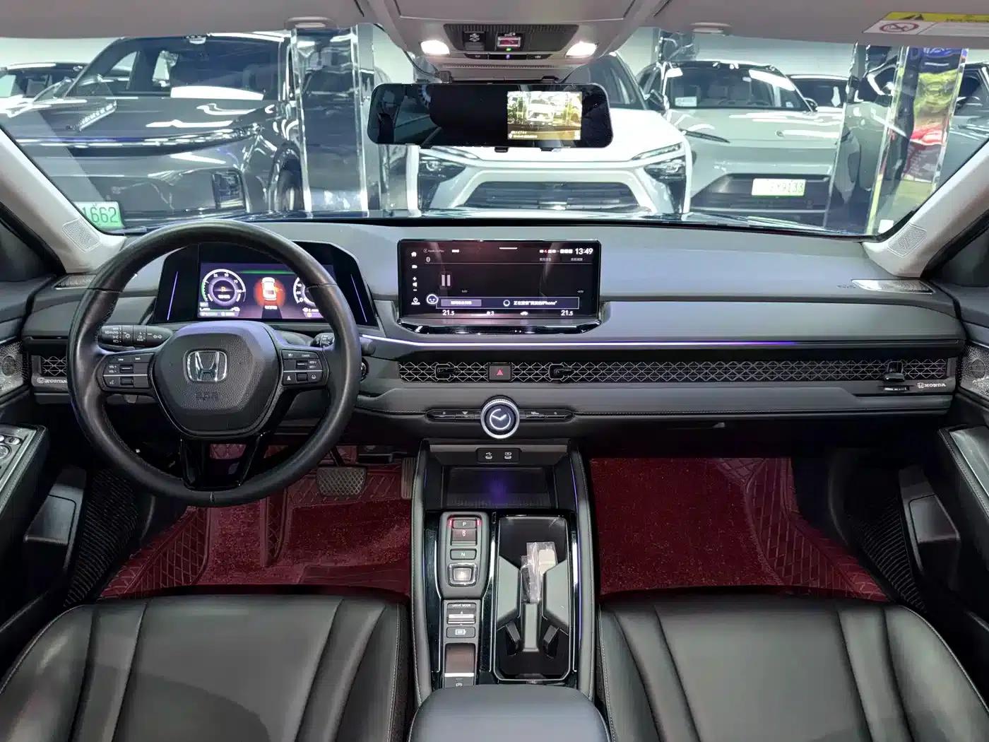 Accord PHEV 2023 2.0L e:PHEV Luxury Edition — миниатюра 12
