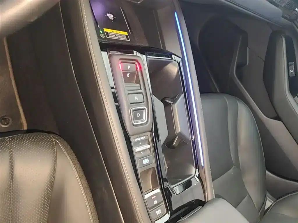 Accord PHEV 2023 2.0L e:PHEV Premium Edition — миниатюра 14