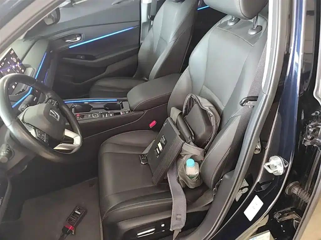 Accord PHEV 2023 2.0L e:PHEV Premium Edition — миниатюра 15