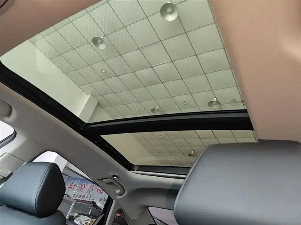 Accord PHEV 2023 2.0L e:PHEV Premium Edition — миниатюра 18