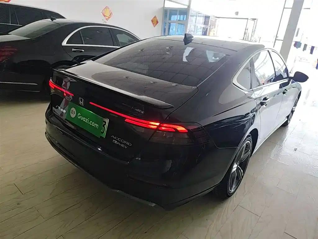 Accord PHEV 2023 2.0L e:PHEV Premium Edition — миниатюра 7