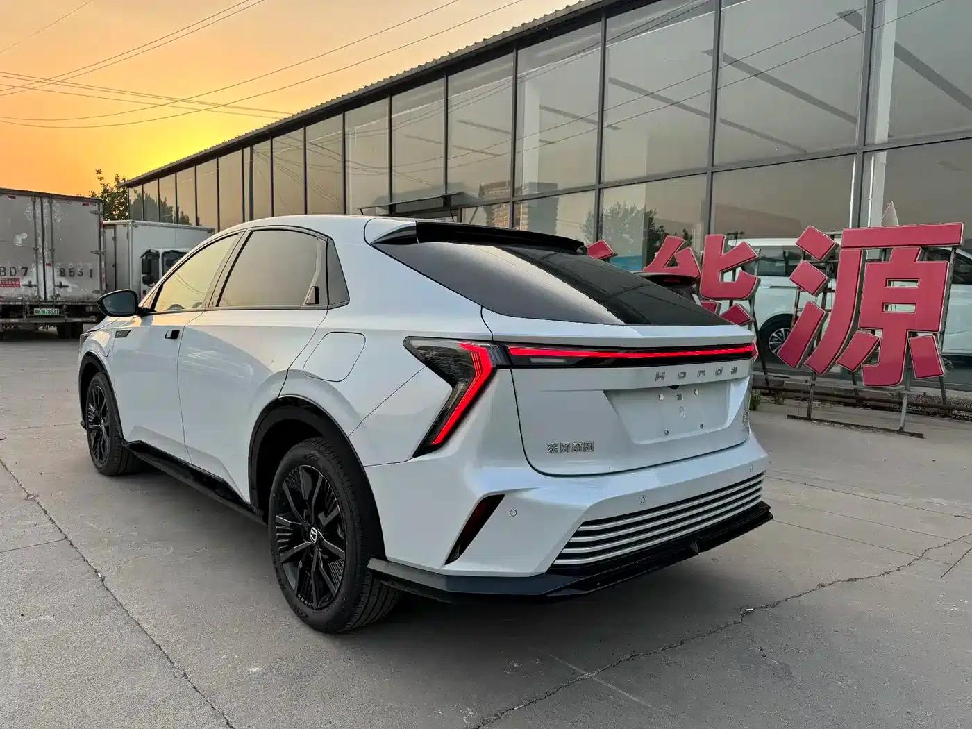 Hunter Light e:NS2 2024 Aura Edition — миниатюра 10
