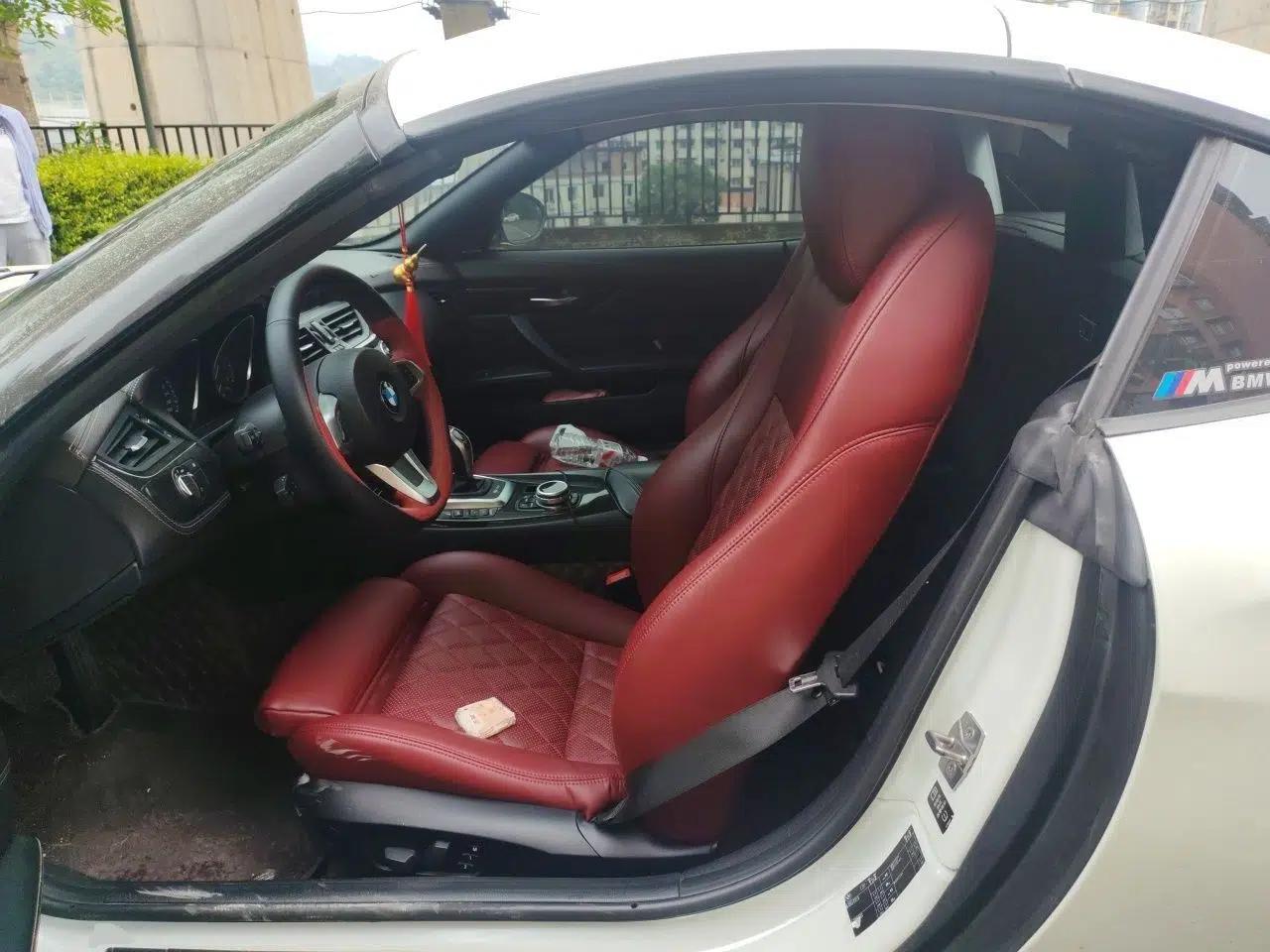 BMW Z4 2012 sDrive20i 10th Anniversary Edition — миниатюра 18