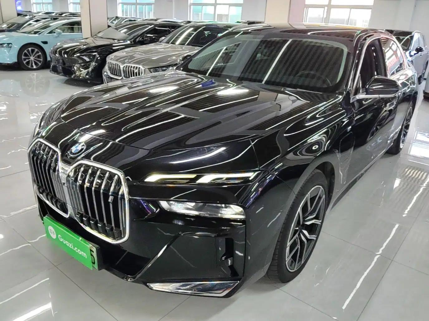 BMW i7 2023 eDrive50L Leading M Sport Package — миниатюра 1
