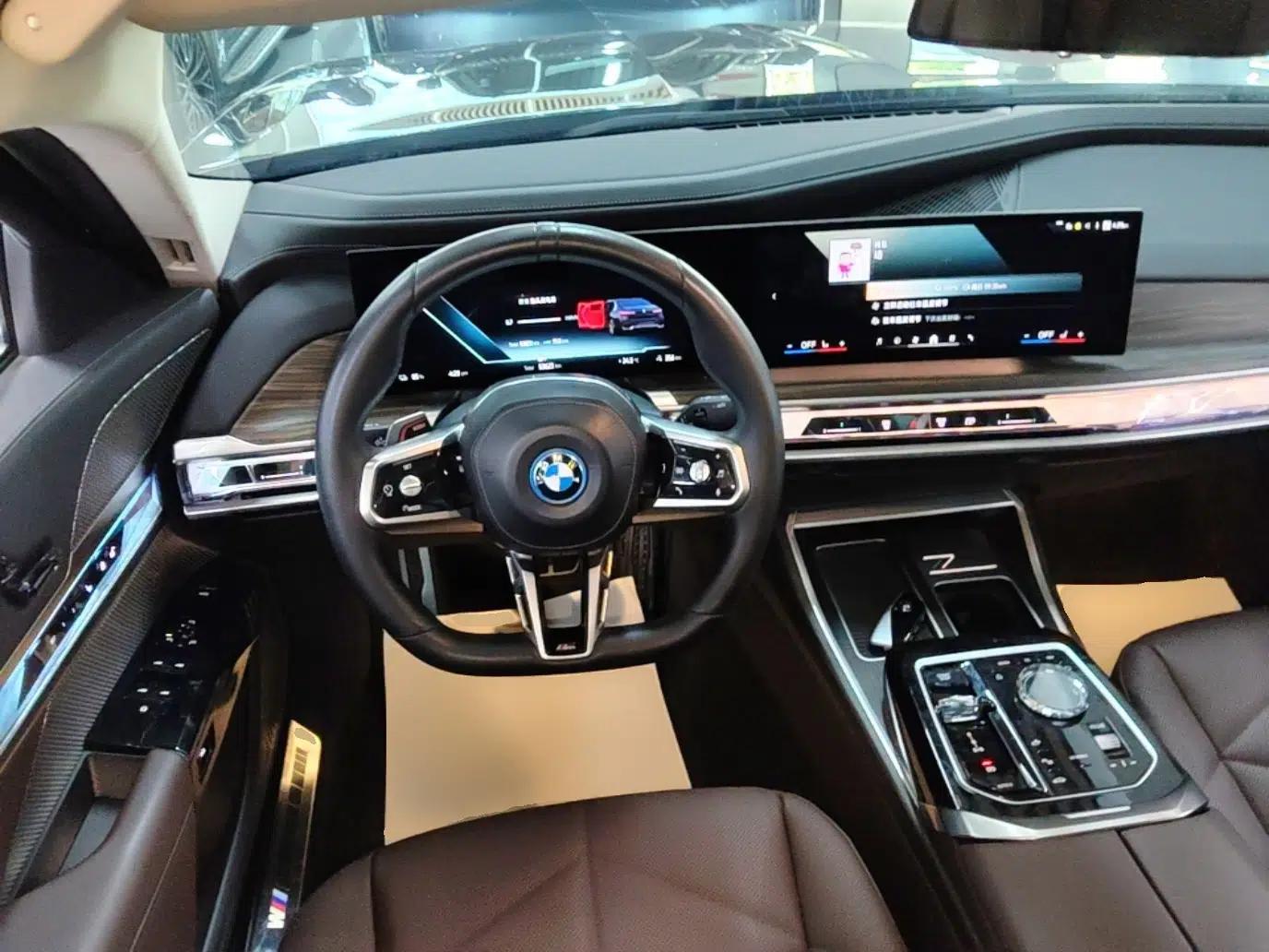 BMW i7 2023 eDrive50L Leading M Sport Package — миниатюра 14