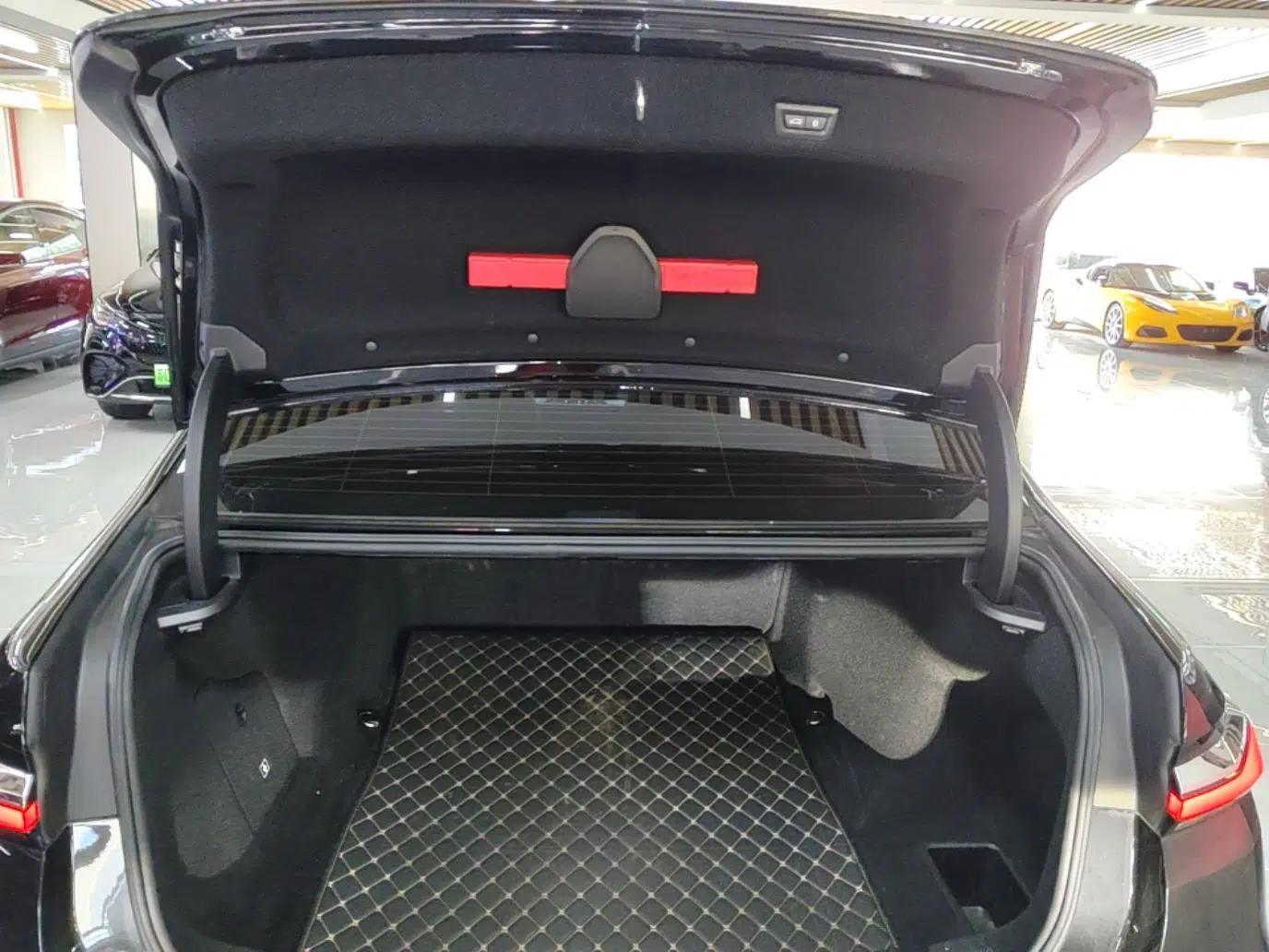 BMW i7 2023 eDrive50L Leading M Sport Package — миниатюра 22