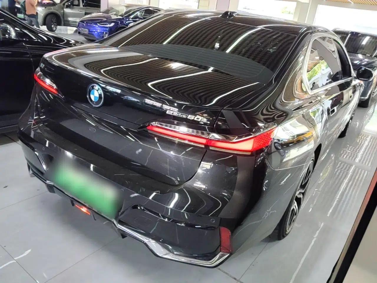 BMW i7 2023 eDrive50L Leading M Sport Package — миниатюра 6