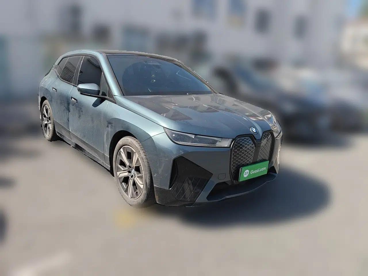 BMW iX 2023 Updated xDrive40 — миниатюра 3