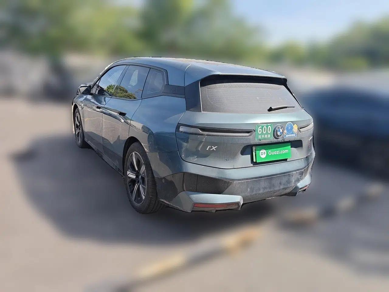 BMW iX 2023 Updated xDrive40 — миниатюра 4