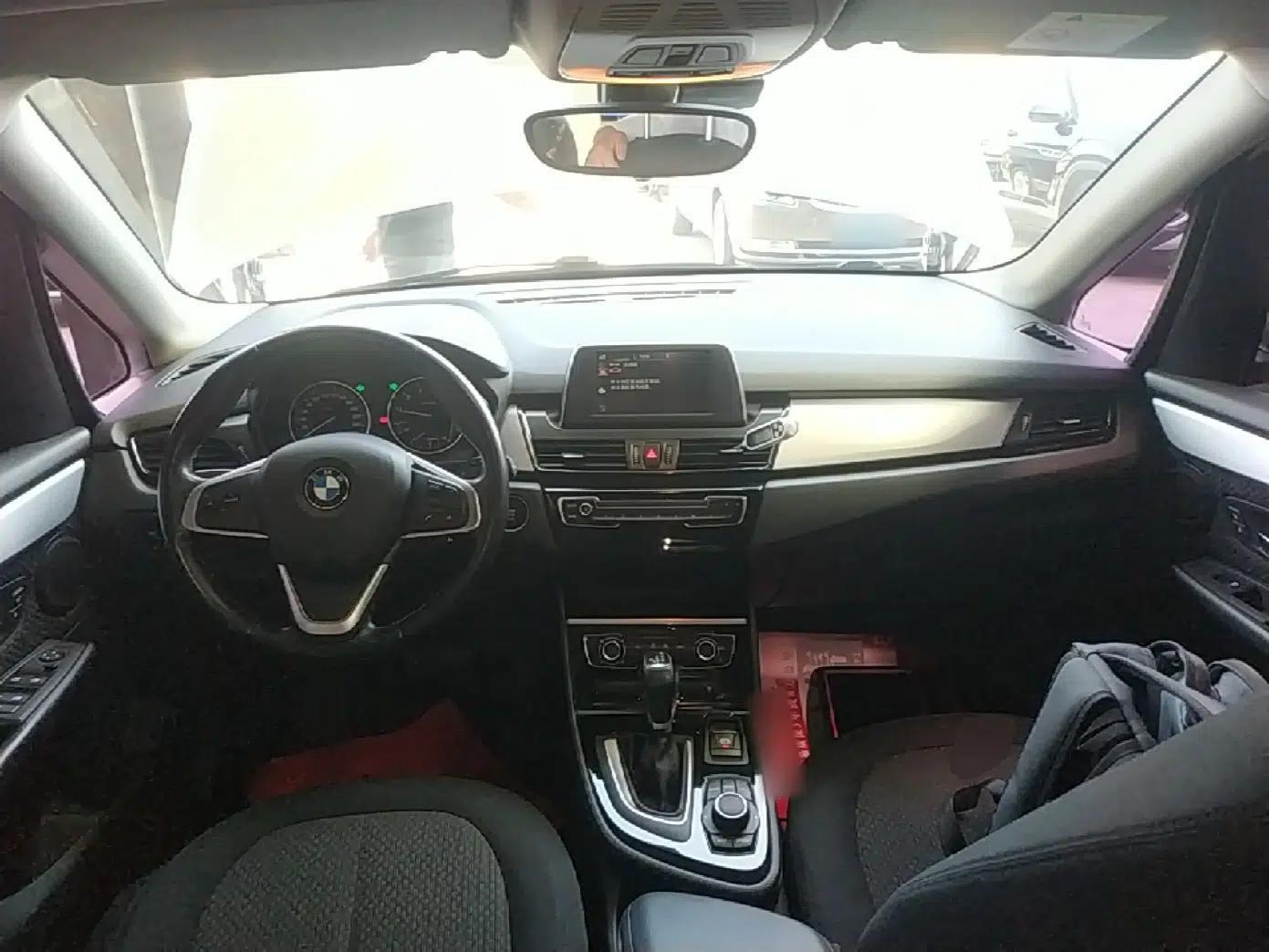 BMW 2 Series Active Tourer 2016 218i Fashion Model — миниатюра 13