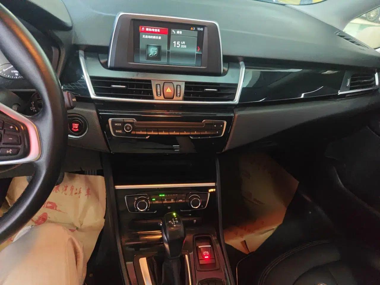 BMW 2 Series Active Tourer 2018 218i Fashion Model — миниатюра 14