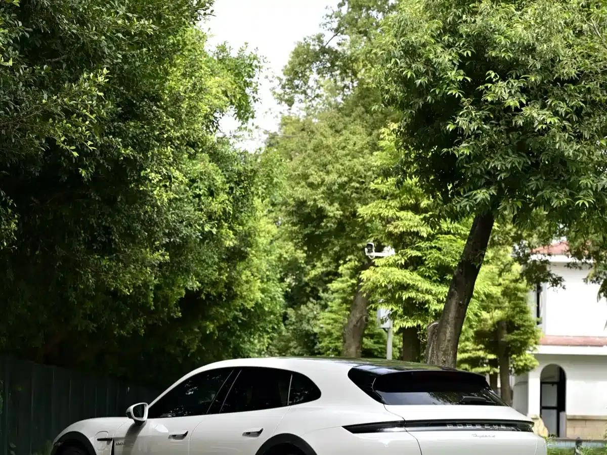 Taycan 2022 Taycan 4 Cross Turismo — миниатюра 10