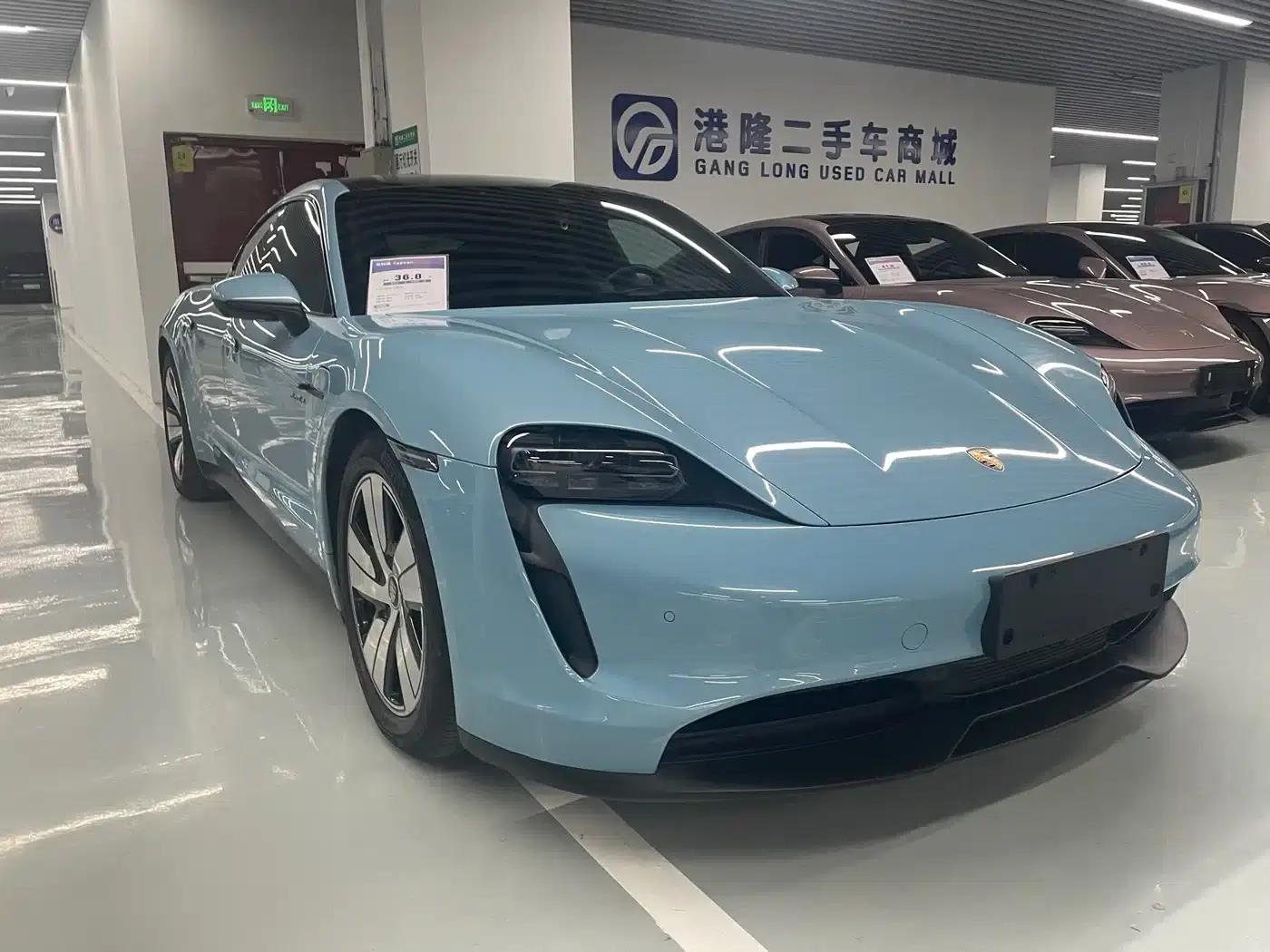 2020 Taycan — миниатюра 3