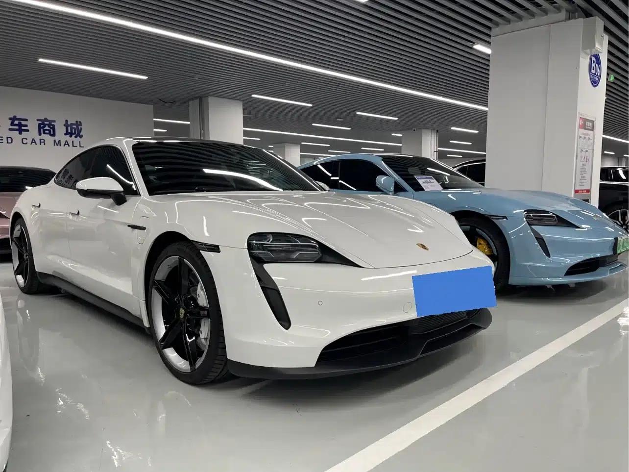 2020 Taycan — миниатюра 3
