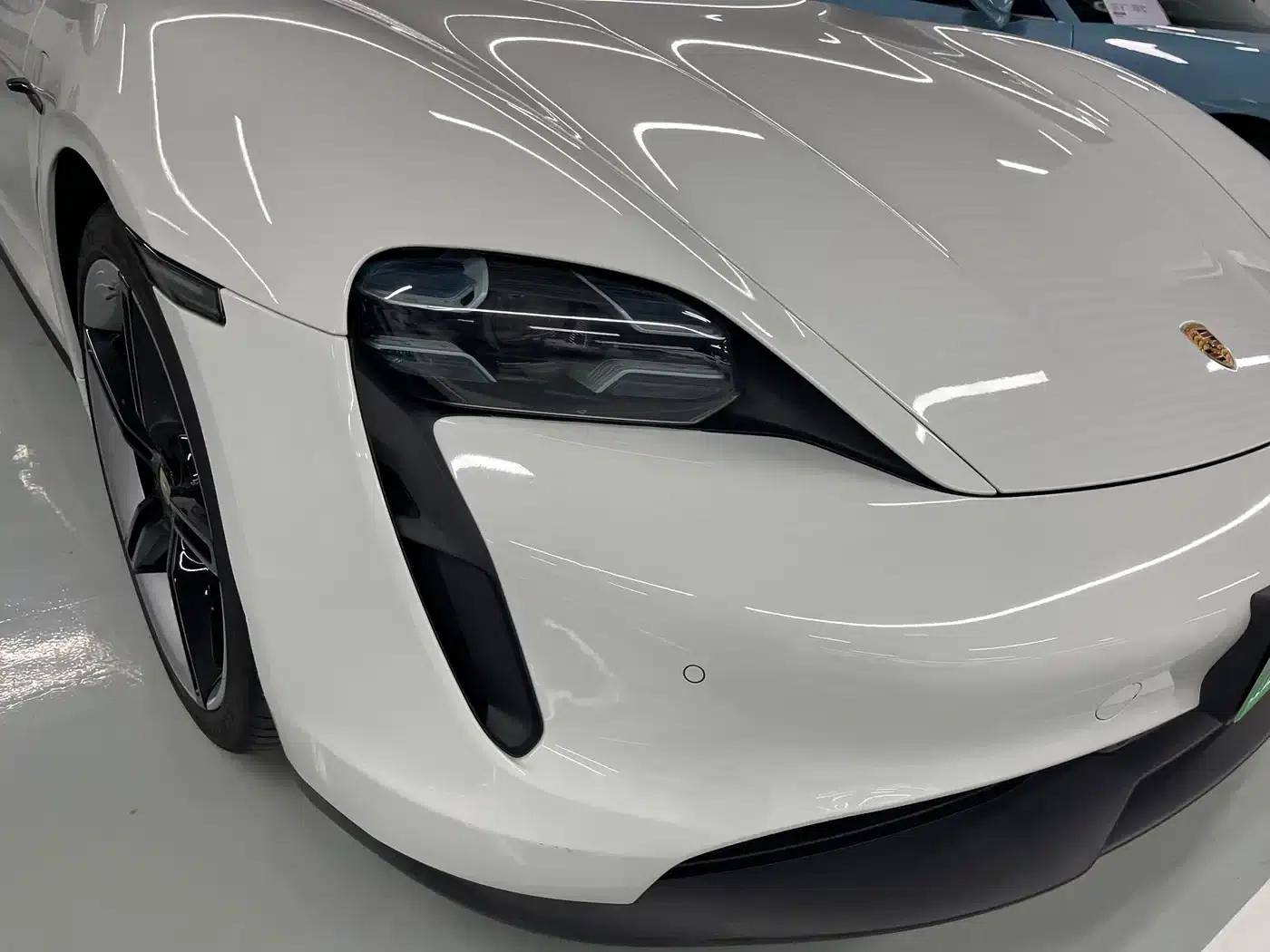 2020 Taycan — миниатюра 4