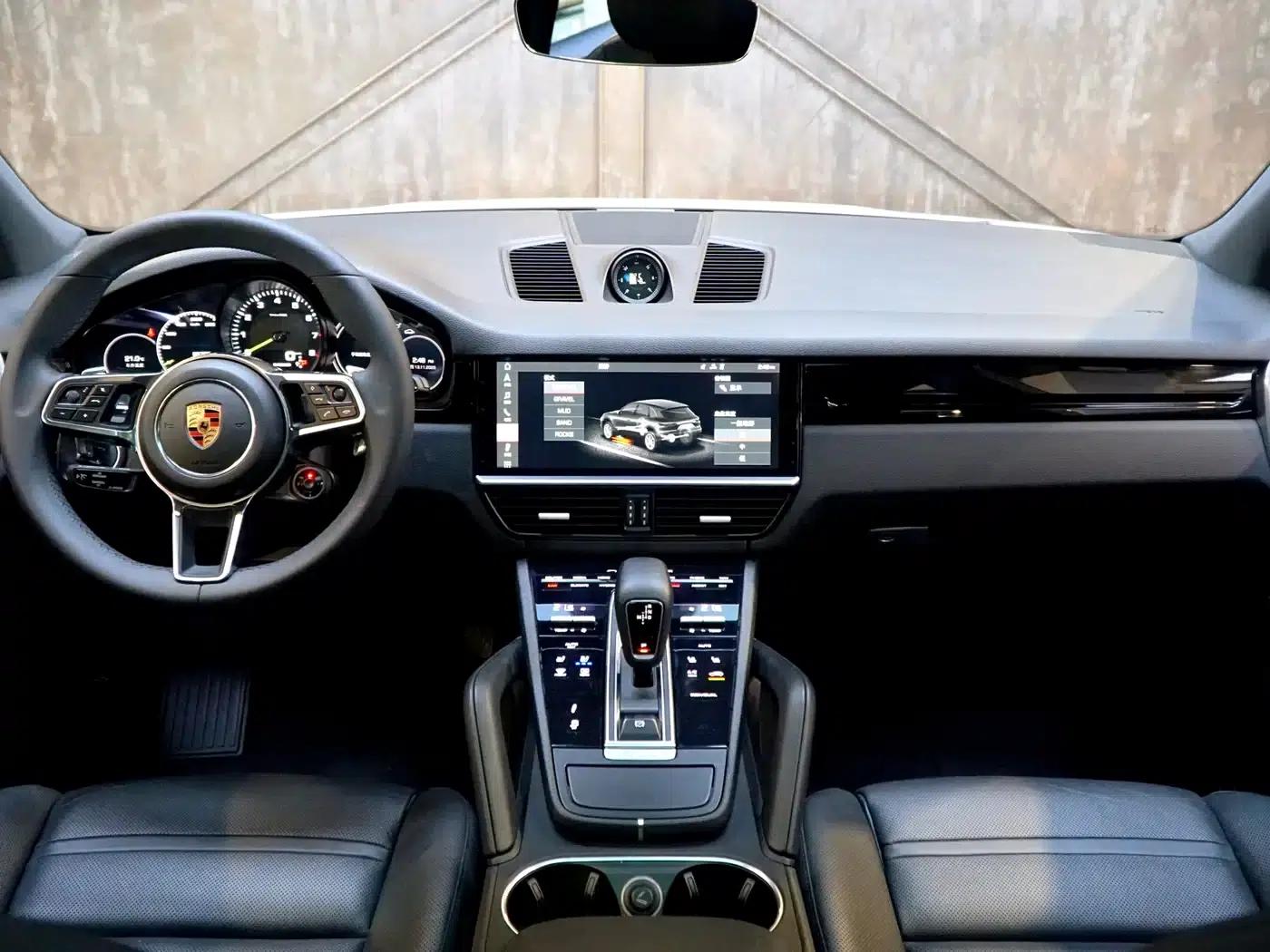 2019 Cayenne E-Hybrid 2.0T — миниатюра 2