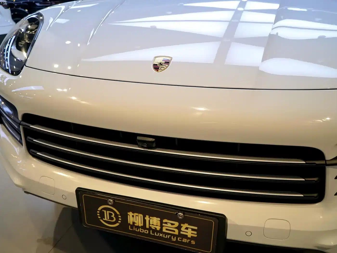 2019 Cayenne E-Hybrid 2.0T — миниатюра 12