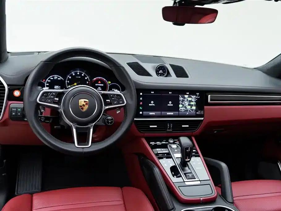 2022 Cayenne E-Hybrid 2.0T Platinum Edition — миниатюра 13