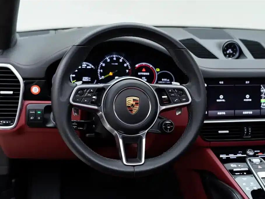 2022 Cayenne E-Hybrid 2.0T Platinum Edition — миниатюра 14