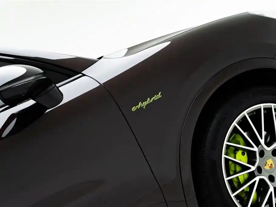 2022 Cayenne E-Hybrid 2.0T Platinum Edition — миниатюра 7