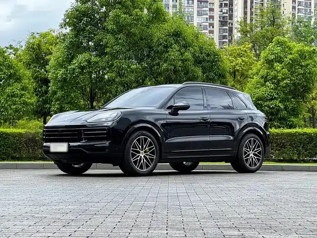2025 Cayenne E-Hybrid 2.0T