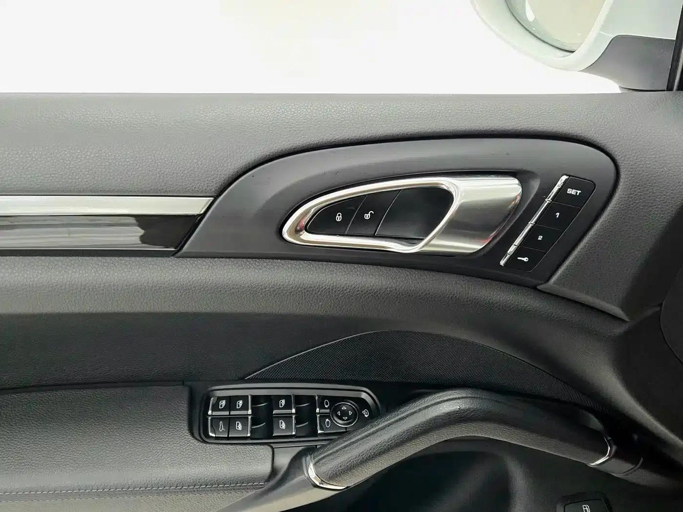 2016 Cayenne S E-Hybrid 3.0T (Cayenne New Energy) — миниатюра 13