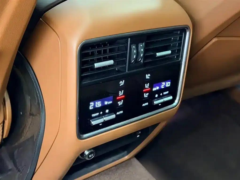2021 Cayenne E-Hybrid 2.0T — миниатюра 17