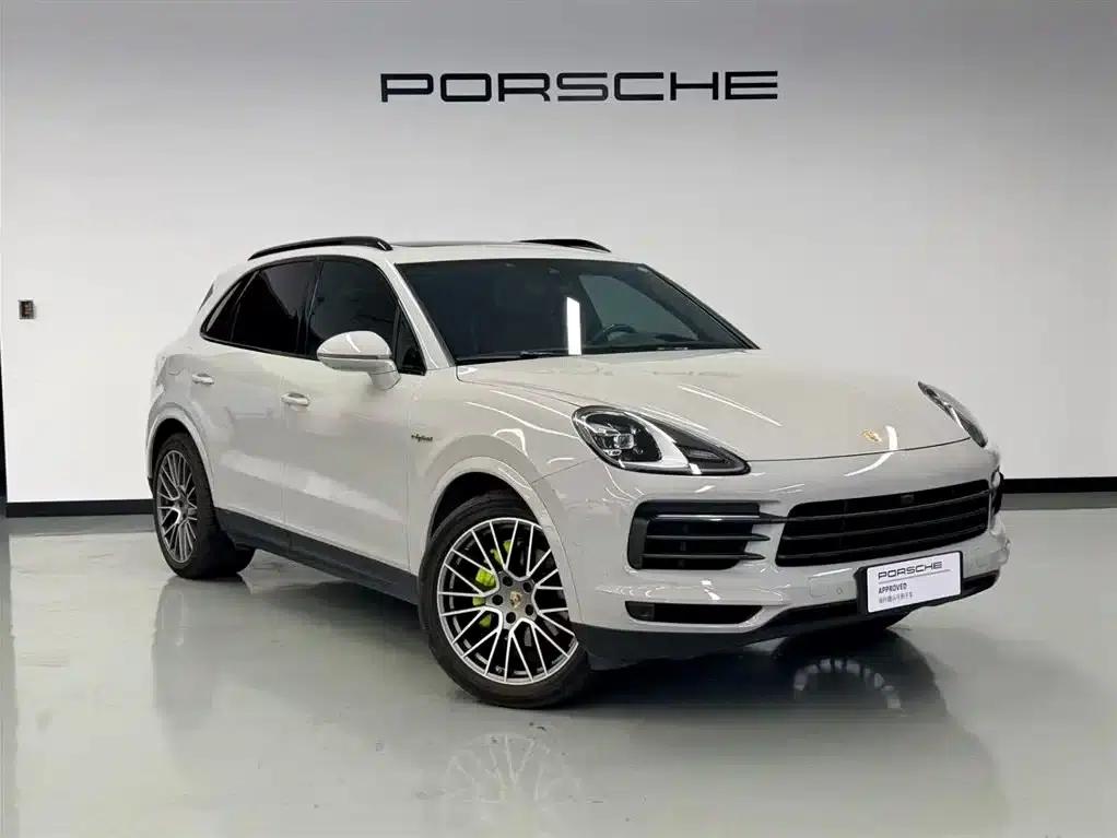 2021 Cayenne E-Hybrid 2.0T — миниатюра 3