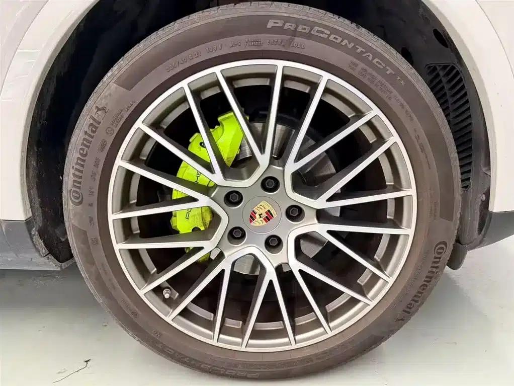 2021 Cayenne E-Hybrid 2.0T — миниатюра 21